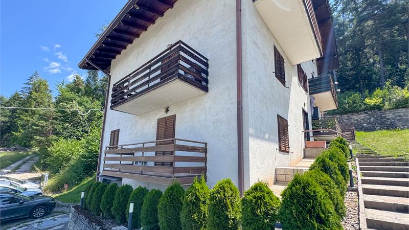 Appartamento con terrazza a Vervò in Val di Non