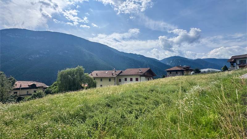 Terreno edificabile in vendita a San Giacomo di Caldes